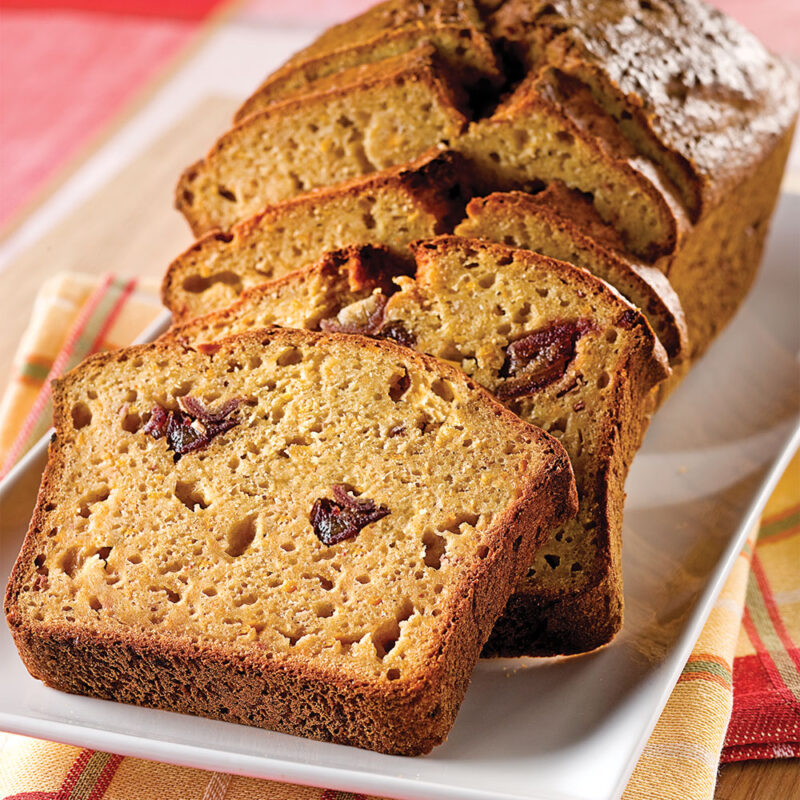 Orangenbrot, Datteln und Mandeln